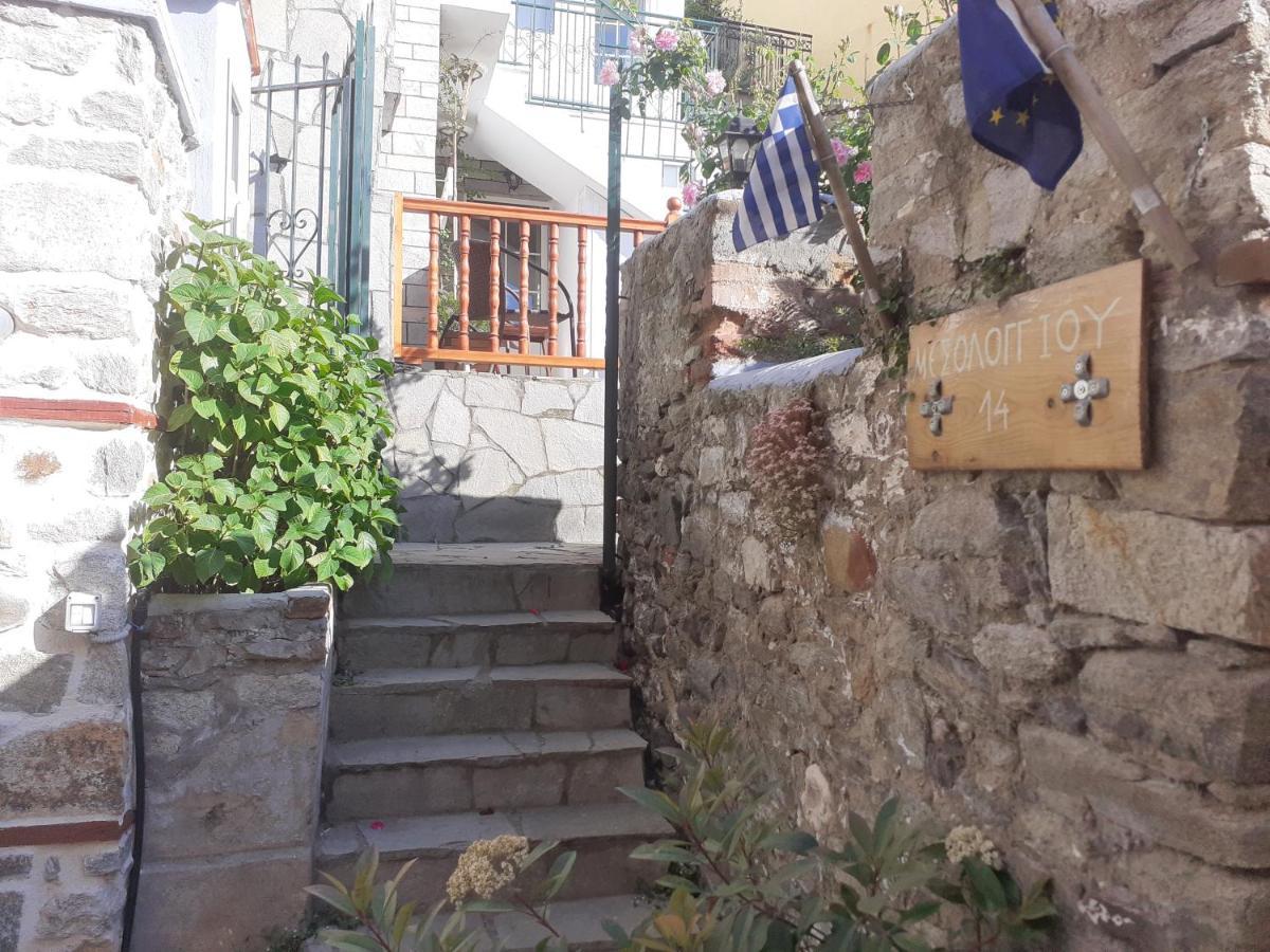 Mini Room In Old Town Kavala Exterior foto